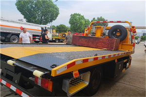 北辰附近拖车电话号码服务